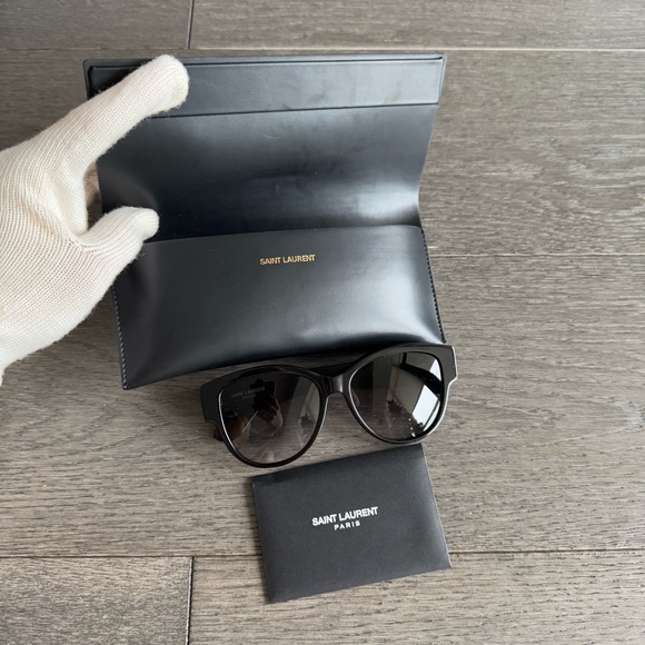 Saint Laurent logo sunglasses